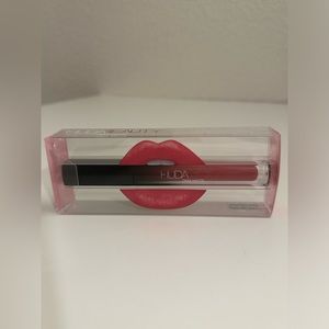 Huda lipstick